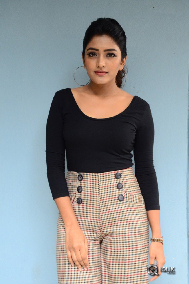 Eesha-Rebba-New-Photos